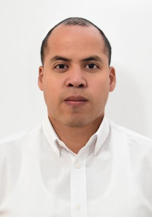 Vega Chugo, Christian Andre